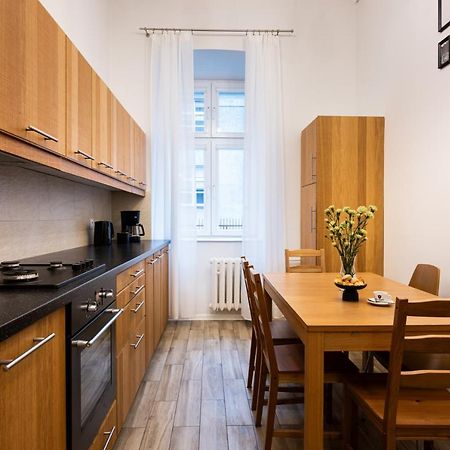 Native Apartments Skawinska 5 Krakow Luaran gambar