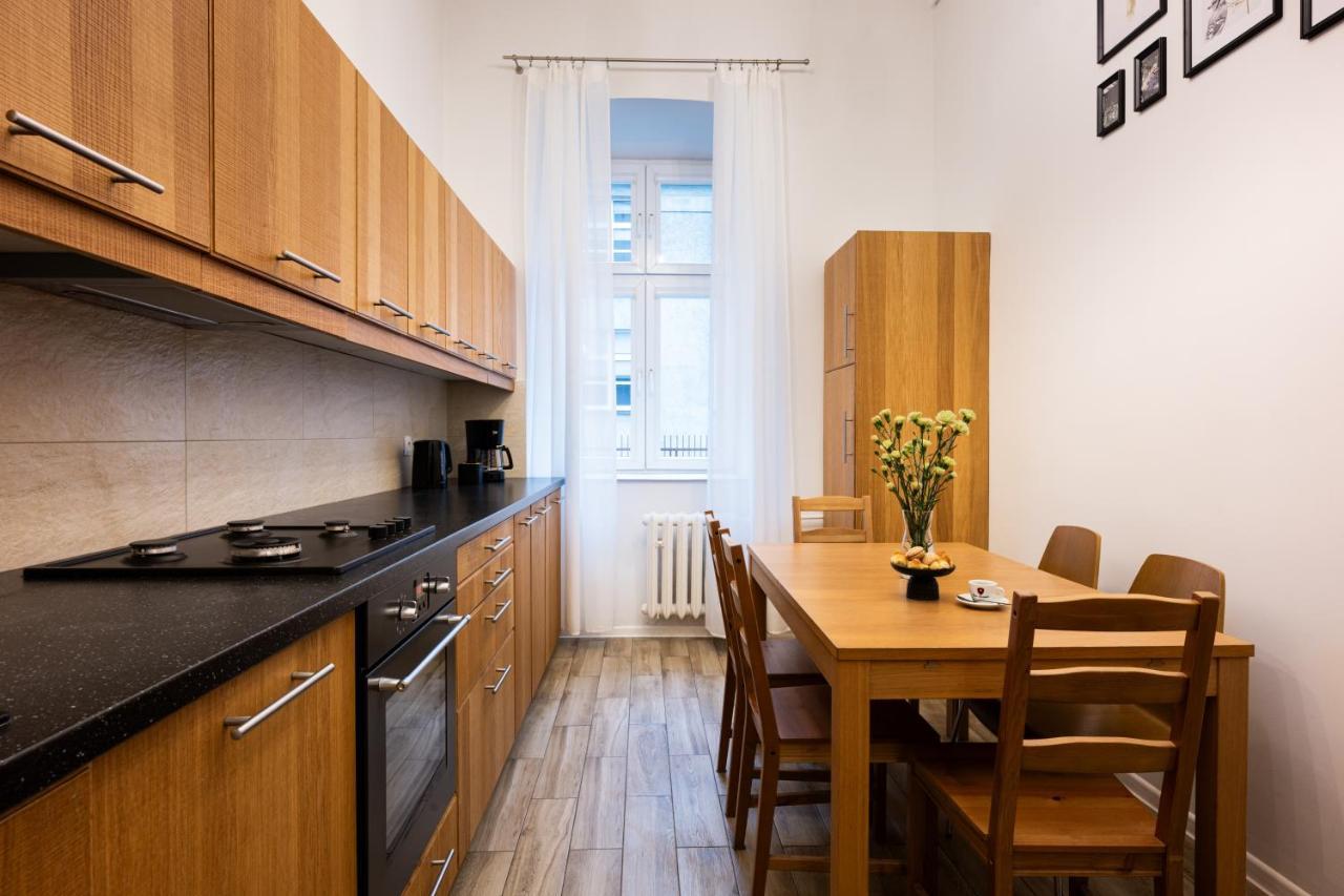 Native Apartments Skawinska 5 Krakow Luaran gambar